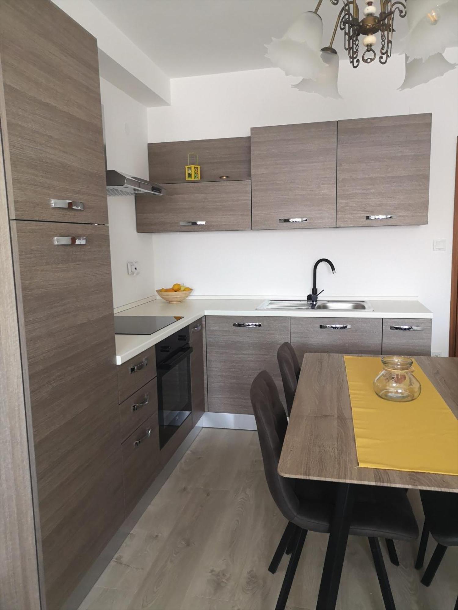 Apartments Tanja Kaštela 外观 照片